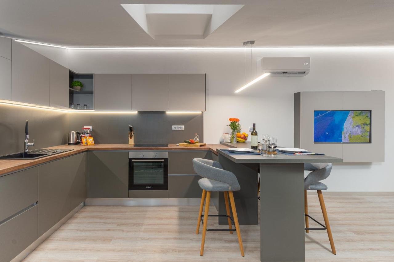 Apartment Ena Near Pula Amphitheater Ngoại thất bức ảnh