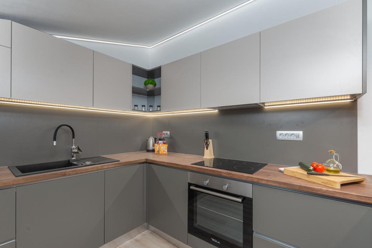 Apartment Ena Near Pula Amphitheater Ngoại thất bức ảnh