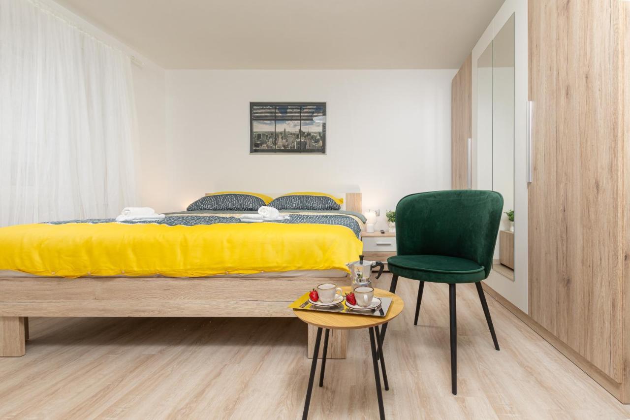 Apartment Ena Near Pula Amphitheater Ngoại thất bức ảnh